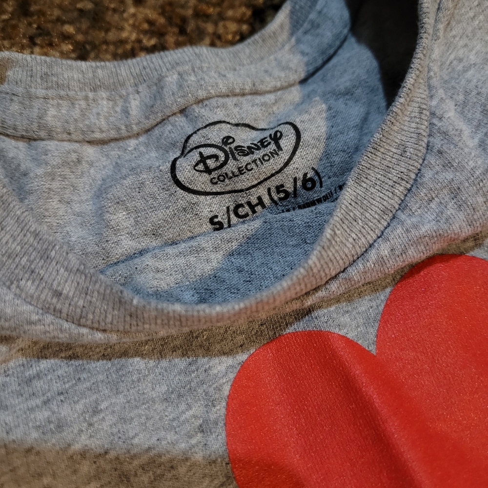🦋Disney Mickey & Minnie Top - Picture 2 of 2